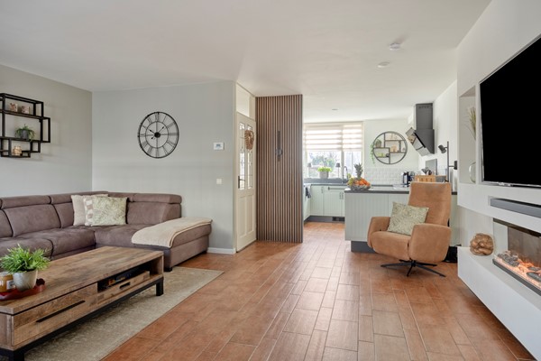 VanBeethovenlaan1012901EMCapelleaandenIJssel -09.jpg